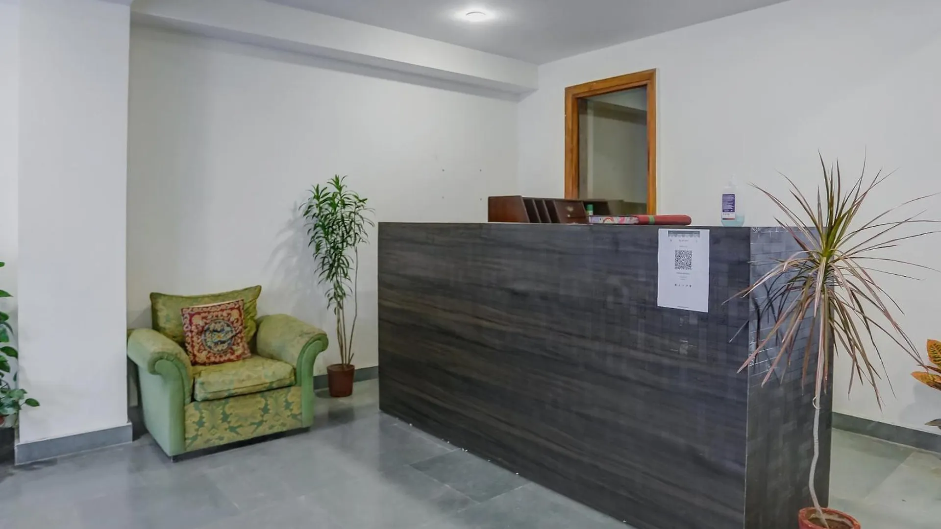 Collection O The Doors Near Appu Ghar Hotell Gurgaon