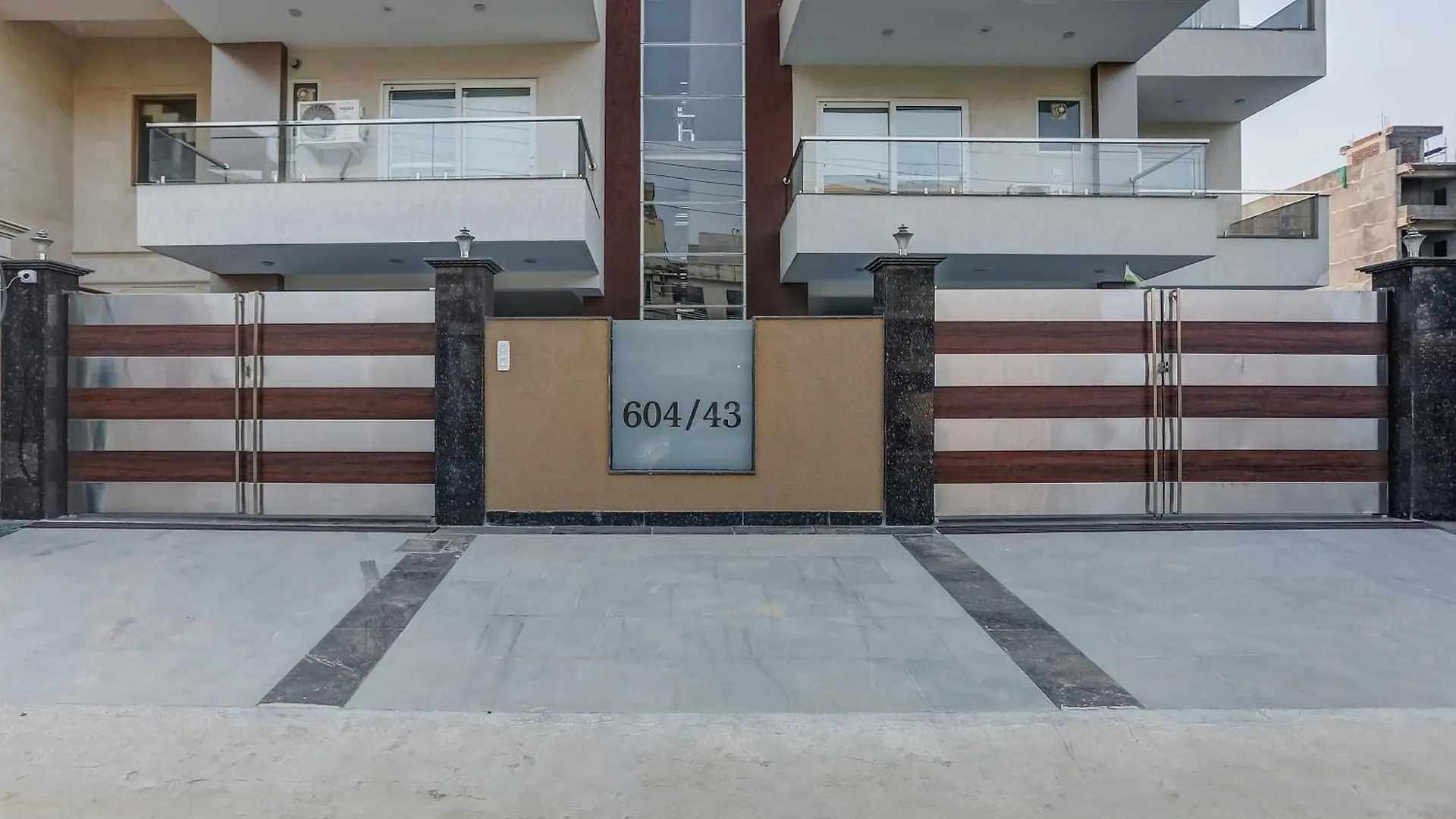 Collection O The Doors Near Appu Ghar Hotell Gurgaon 4*,